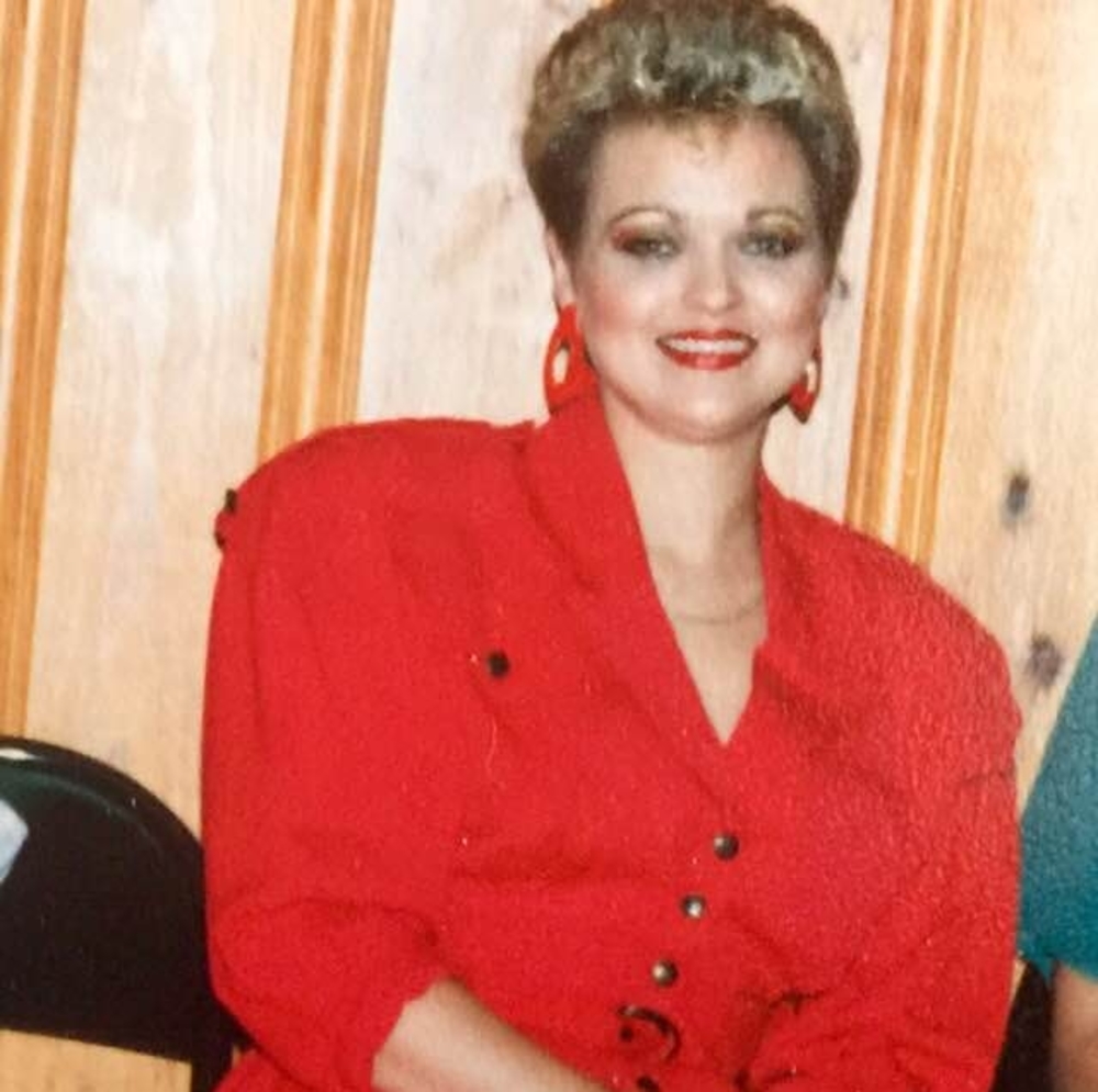 Meet your Posher, Debbie